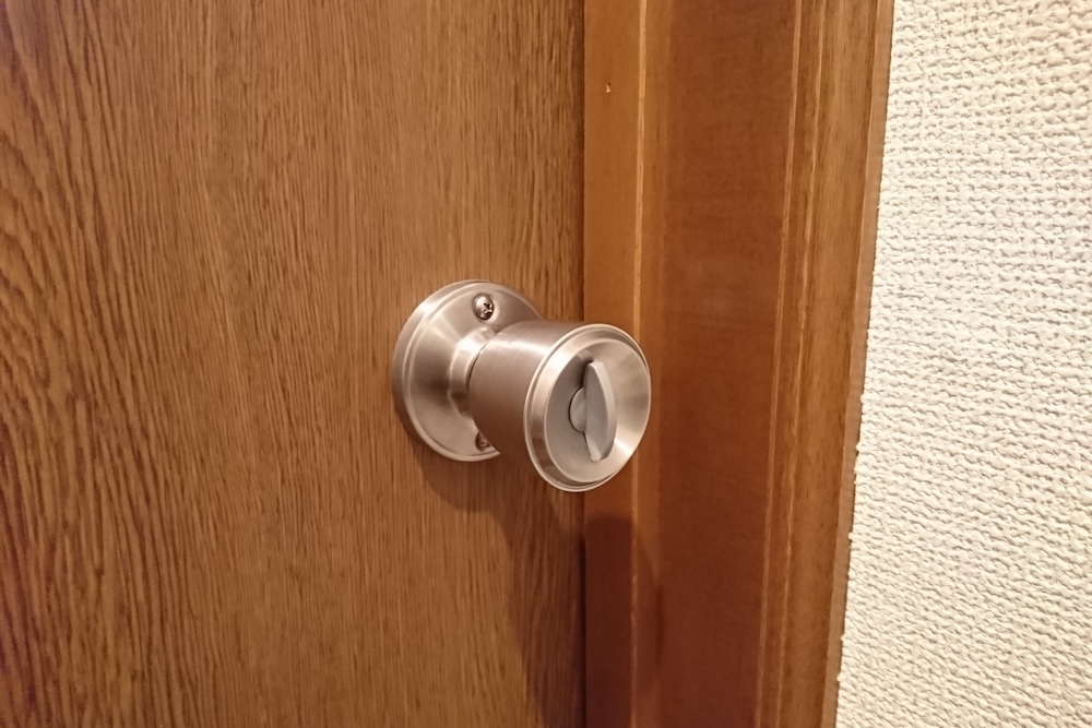 トイレのドアノブ