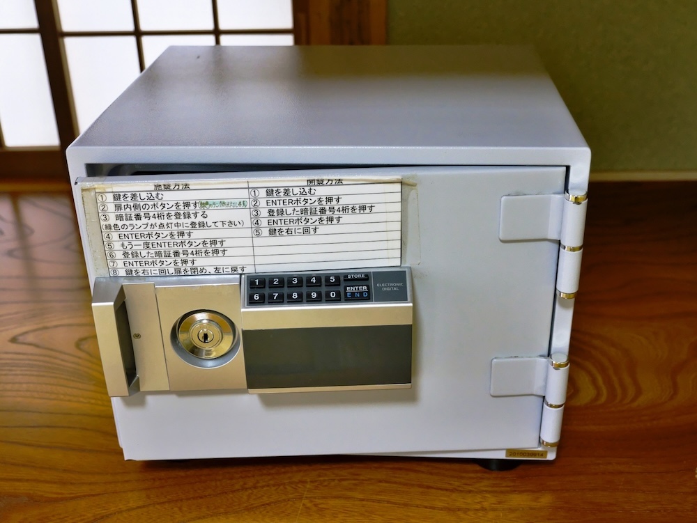 非常解錠キーを使って開ける