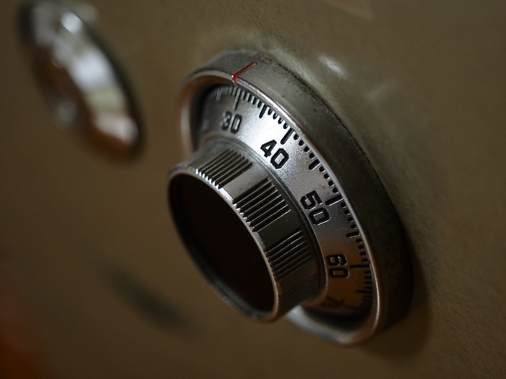 ダイヤル式金庫