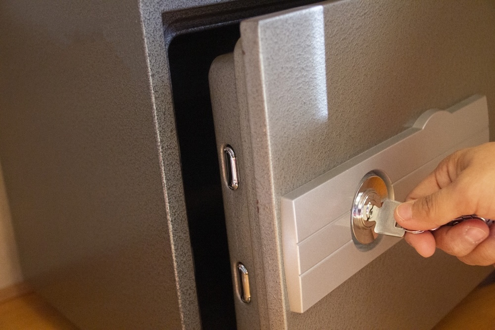 シリンダー式金庫