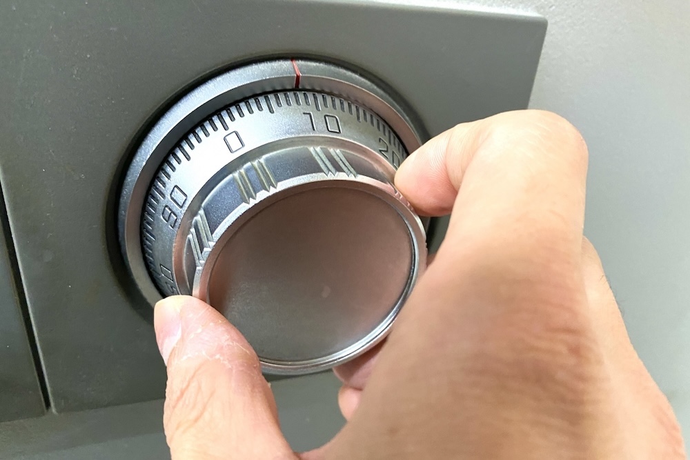 ダイヤル式金庫