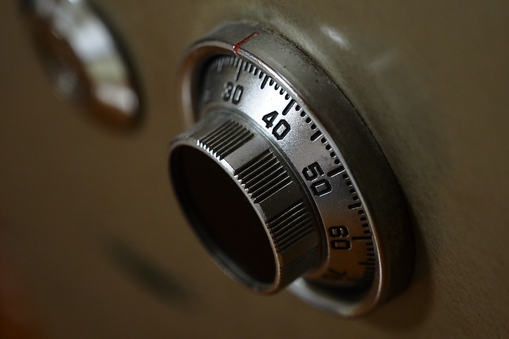 ダイヤル式金庫