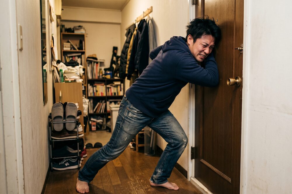 力ずくで無理やり開ける