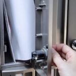 開いたままのダイヤル式ポスト